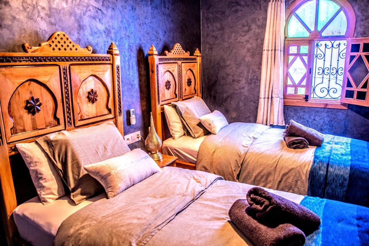Old World Charm, Modern Comfort Chefchaouen Exterior photo