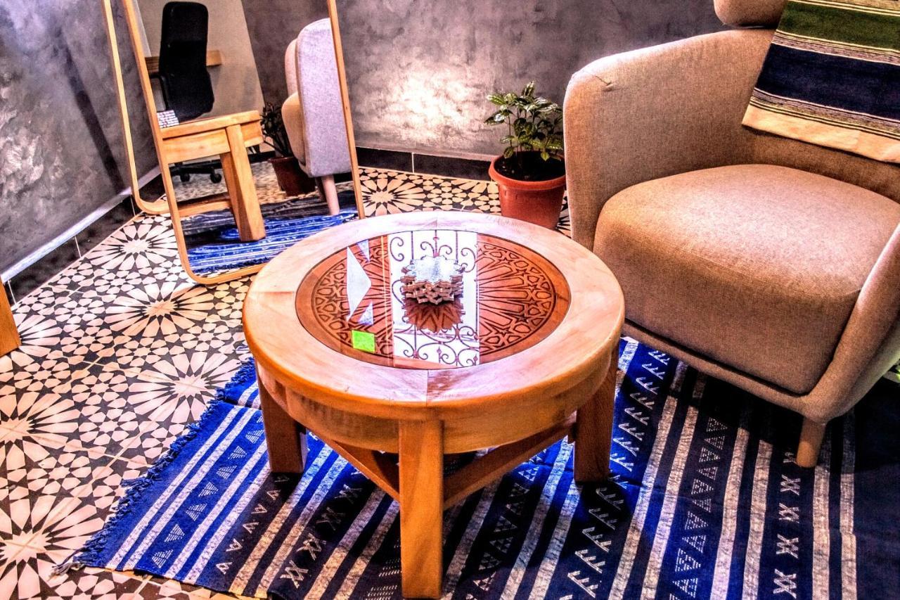 Old World Charm, Modern Comfort Chefchaouen Exterior photo